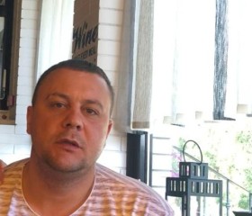 Mark, 40, Ordzhonikidzevskaya