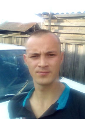 Виталя, 30, Россия, Петровск-Забайкальский