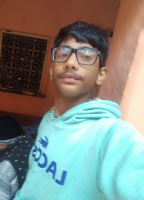 Mohit, 18, India, Jaipur