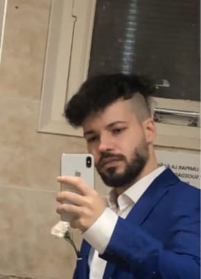 Rafik из La Villa y Corte de Madrid 26 лет