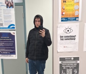 Alex, 20, Halifax
