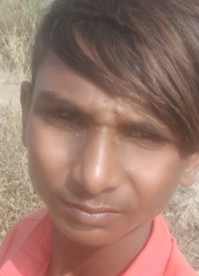 Ravi Thakor, 22, India, Bhubaneswar