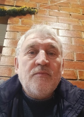 Олег, 58, Россия, Нижний Тагил