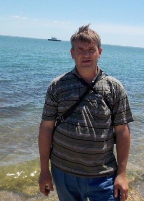 Роман, 53, Россия, Керчь