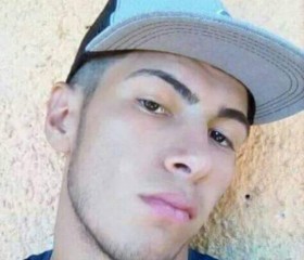 Antonio, 26, San Isidro