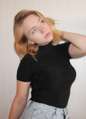 Lola, 22, Russia, Saint Petersburg