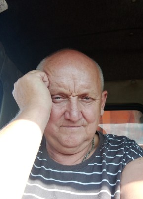 Владимир, 61, Россия, Омск