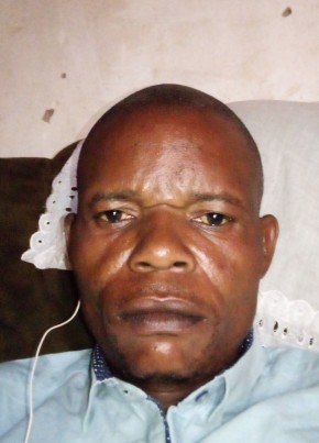 Léon ntambwe, 36, République démocratique du Congo, Élisabethville