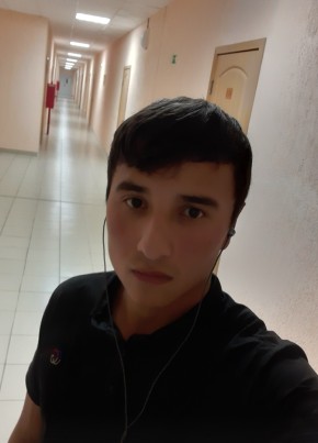 Макс, 25, Россия, Отрадное