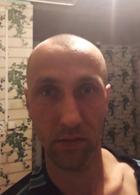 Виталий, 38, Россия, Петухово