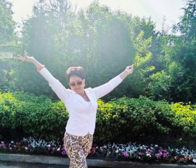 Olga, 45, Moscow