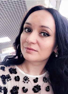 Анна, 37, Россия, Саратов