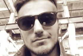 Irakli Gamezarda, 28 - Just Me