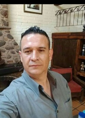 Pereira, 43, República Federativa do Brasil, Curitiba