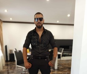 Демир, 25, Sofia