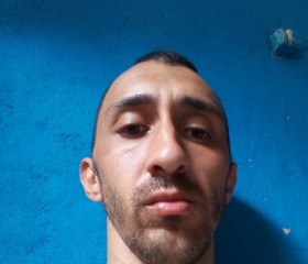 Vitor, 31 год, Petrópolis