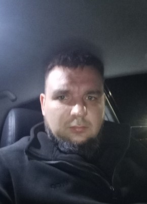 Дима из Артема 32 года