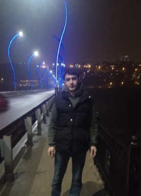 Berzan, 18, Türkiye Cumhuriyeti, Diyarbakır