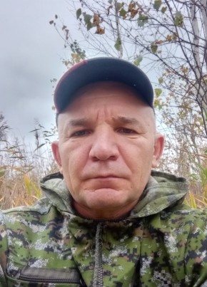 Сергей из Тюмени 46 лет