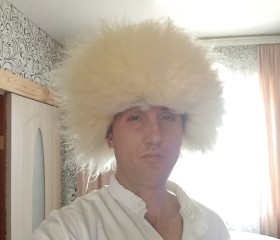 Pavel, 32, Saint Petersburg