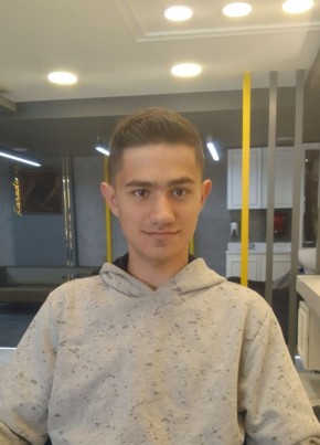 Murat Emir, 21, Türkiye Cumhuriyeti, Ankara