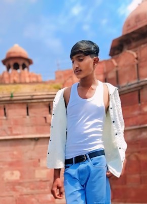 Salman Khan, 18, India, Delhi