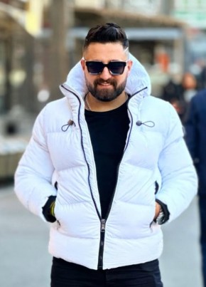 Adam-Sy, 33, Sweden, Helsingborg