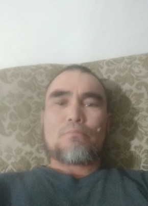 Кубатбек, 47, Кыргыз Республикасы, Бишкек