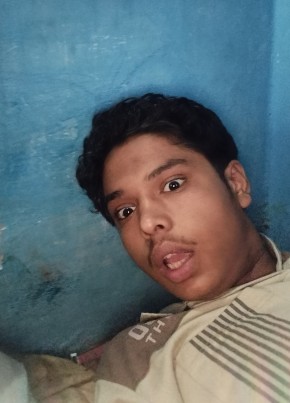 Shayar Rangrej, 18, India, Ahmedabad