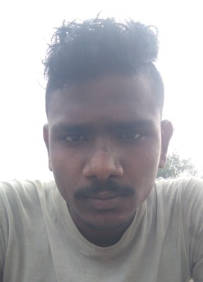Ajit bhai, 18, India, Mahgawān