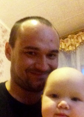 Валентин, 34, Россия, Сосновоборск (Красноярский край)
