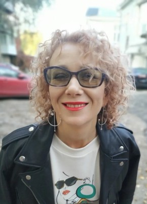 Лилия, 46, Россия, Ростов-на-Дону