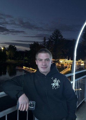 Дима из Курска 21 год