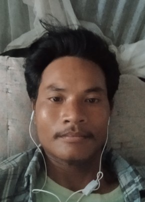 Rosika, 19, Federal Democratic Republic of Nepal, Dhangadhi
