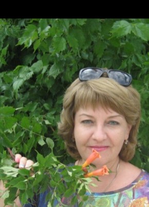 Ирина, 60, Россия, Выборг