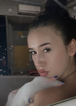 Viola, 19, Україна, Дніпро