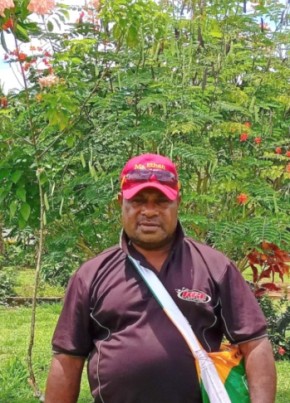 William Mcmalken, 47, Papua New Guinea, Kimbe