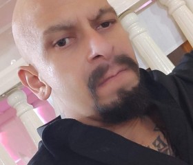 Kemal, 34, Vienna