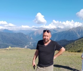 Mikhail, 44, Vorgashor