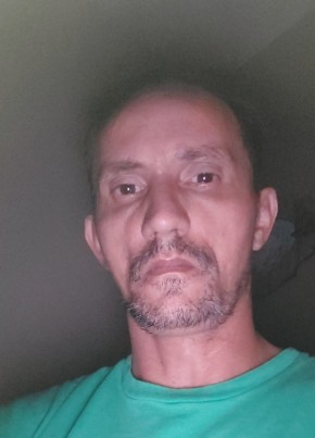Oscar, 43, República Federativa do Brasil, Muriaé