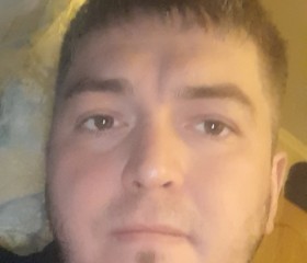 Evgeniy, 35, Yelizovo