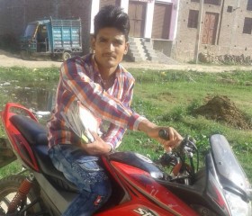 Malik yadav, 26, Varanasi