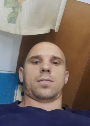 Денис, 31, Россия, Новомалороссийская