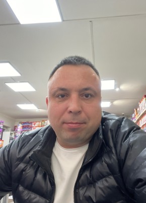 Anton, 41, Russia, Moscow