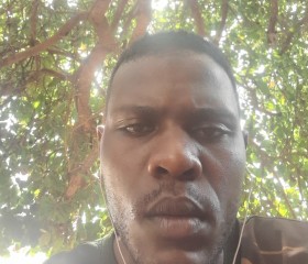 Idrissa, 26, Newala Kisimani