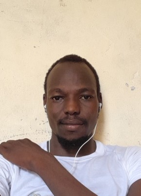 Mohammed doukhon, 19, République du Tchad, Ndjamena