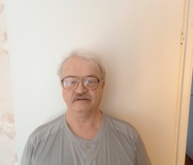Юрий, 68 лет, Петрозаводск