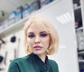 Eva, 29, Sora