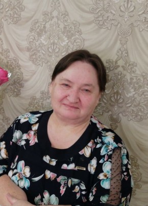 Татьяна, 66, Россия, Качканар