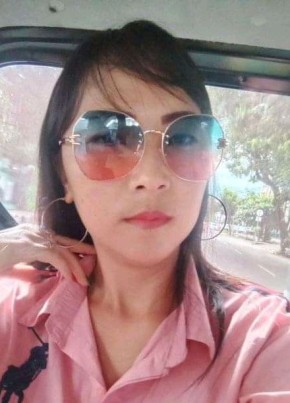 Lisye, 40, Indonesia, Sidoarjo